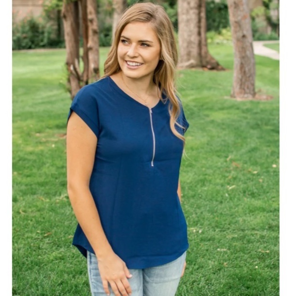 Super Soft Zipper Front Top – Short Sleeve Stretch Blouse with Cuffed Sleeves